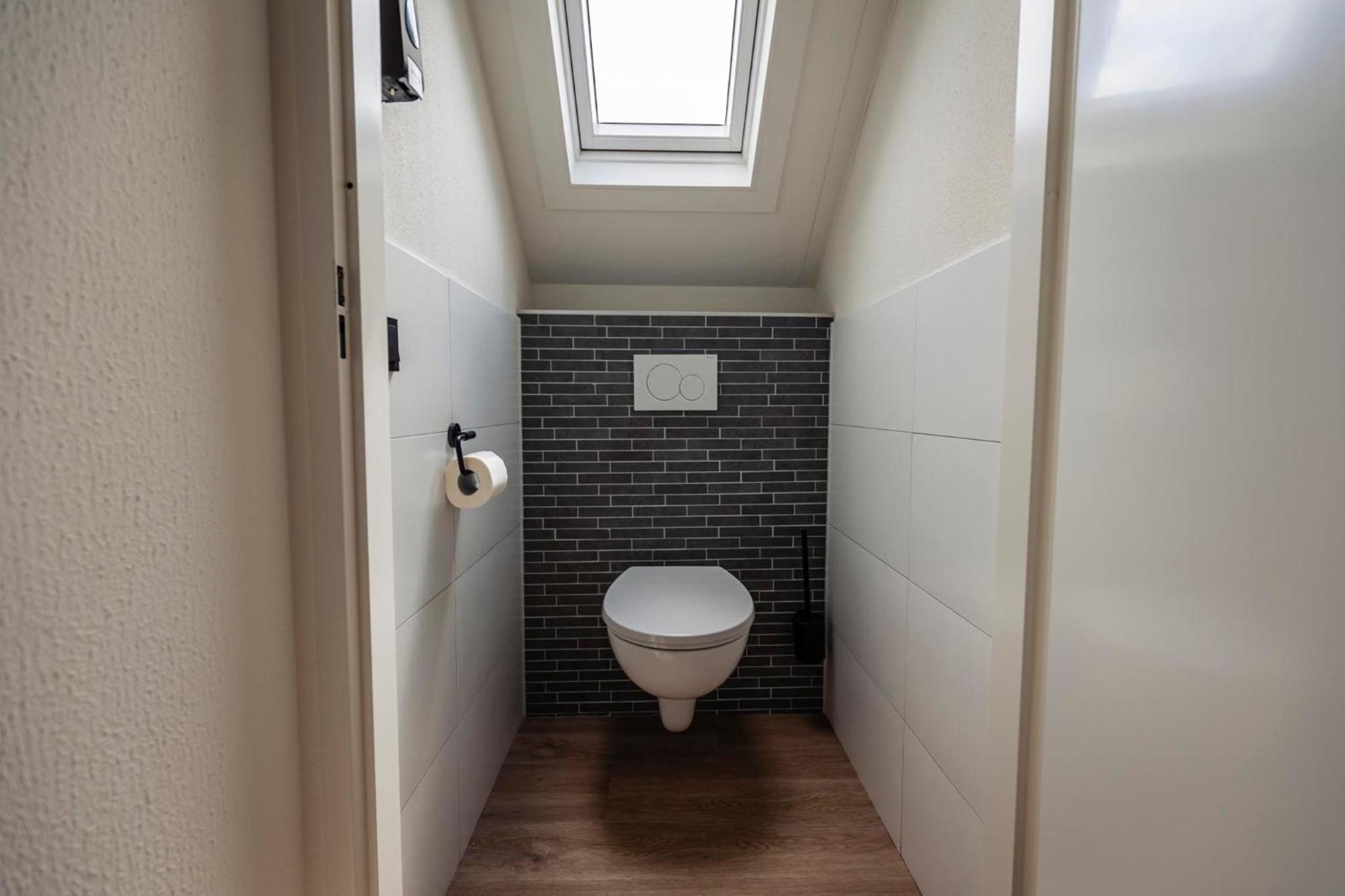 Vakantiepark 'T Broeckhuys Hotel Ewijk Стая снимка