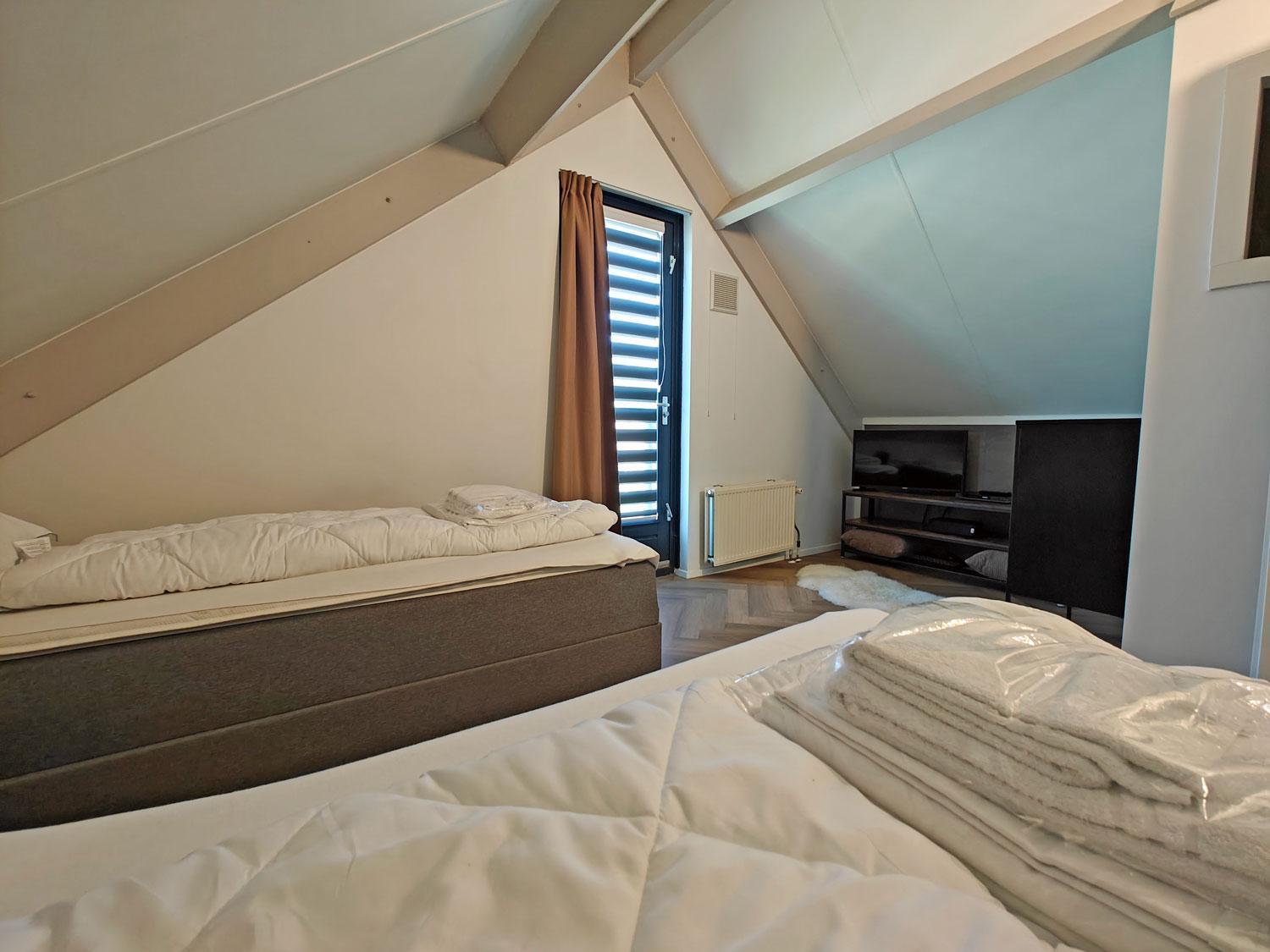 Vakantiepark 'T Broeckhuys Hotel Ewijk Стая снимка