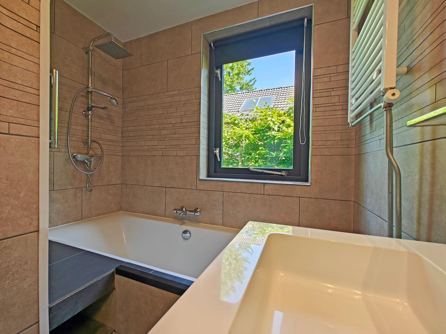 Vakantiepark 'T Broeckhuys Hotel Ewijk Стая снимка